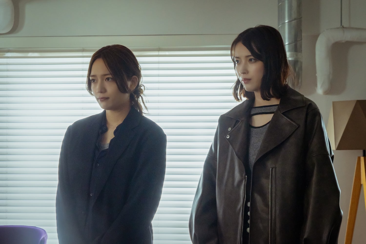 川口春奈、茅島みずき「スキャンダルイブ」第4話（C）AbemaTV,Inc.