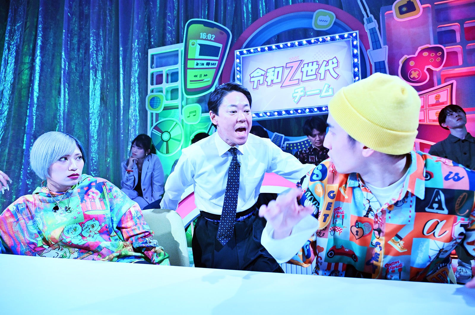 （中央）阿部サダヲ「不適切にもほどがある！」第6話より（C）TBS