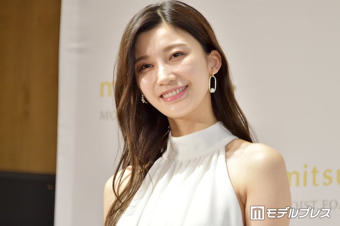 小倉ゆうか、大胆ビキニ姿で美ボディ披露「セクシー」「スタイル神」と反響