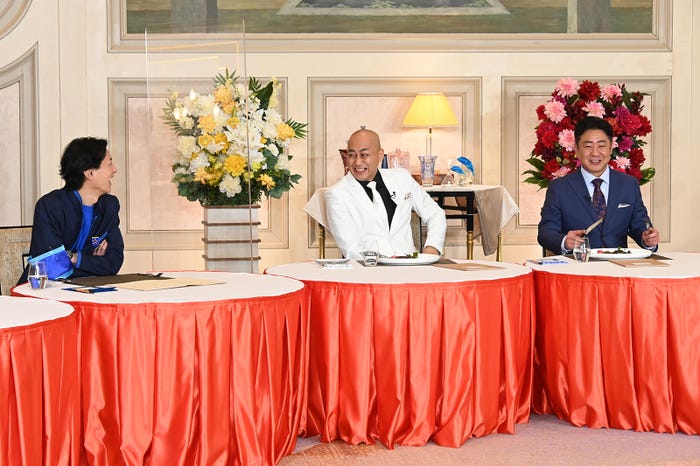 矢部浩之、長谷川雅紀、渡辺隆 (C)日本テレビ