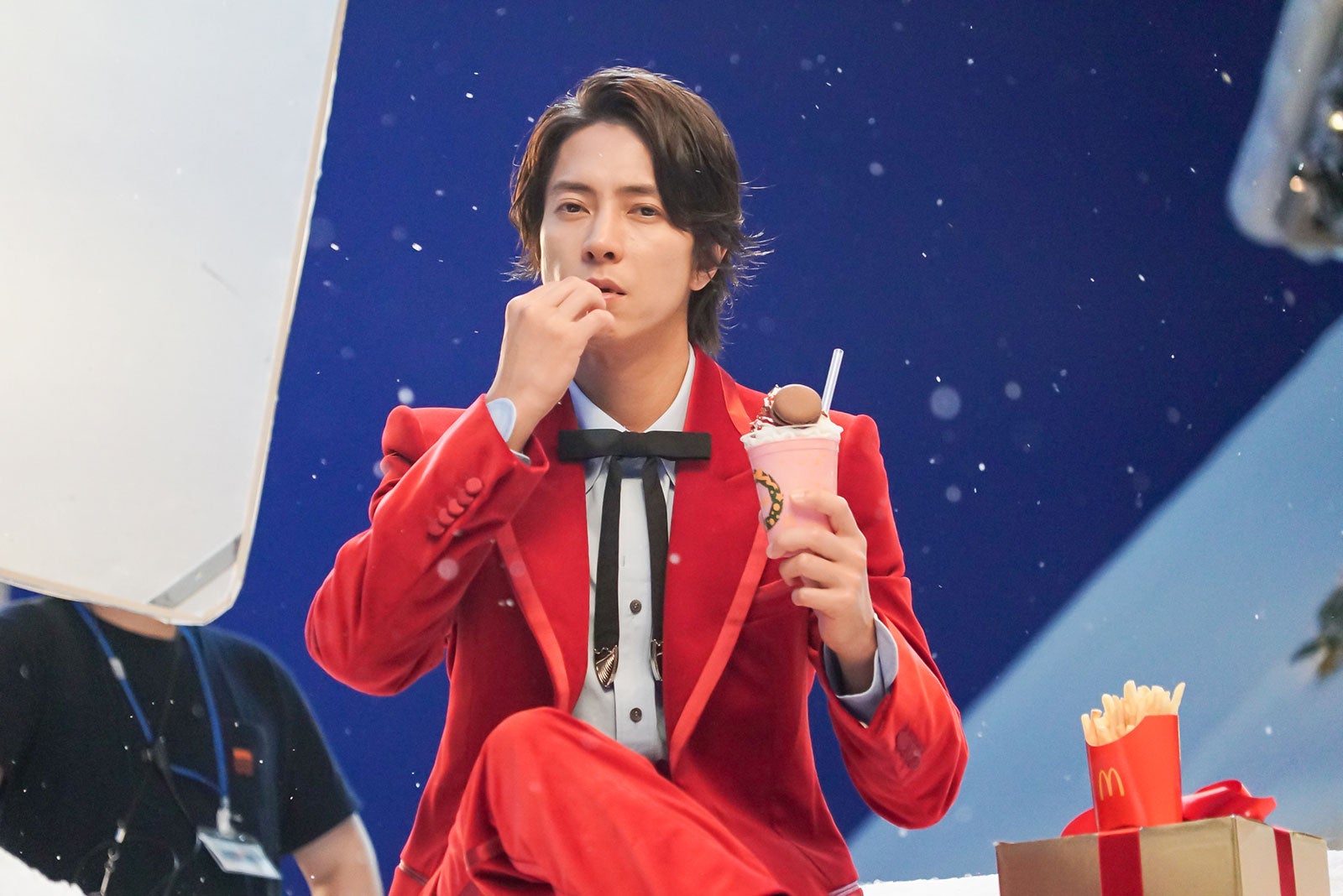 山下智久／新TVCM「マックカフェ『マックのいちごフラッペ』」篇（提供写真）