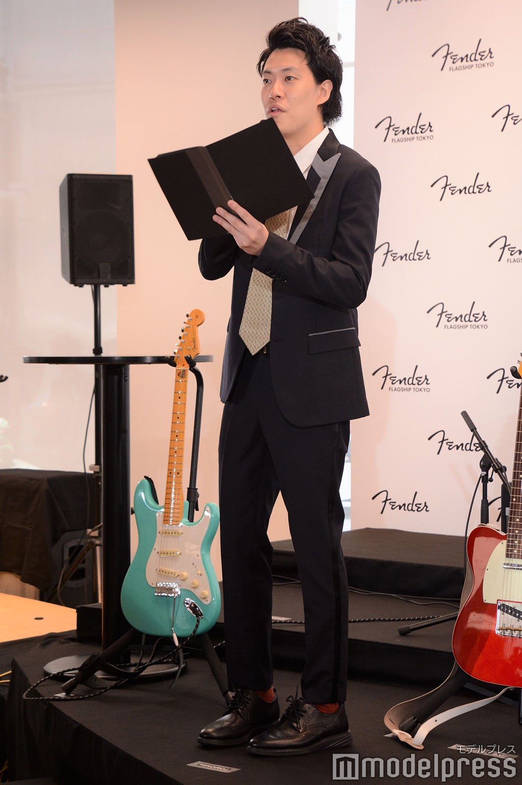 粗品（C）モデルプレス