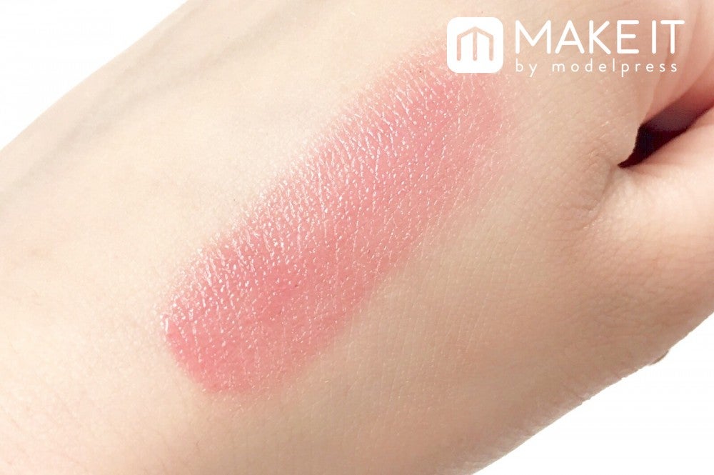 CHICCA／メスメリック リップスティック／03 クリーミィトマト (C)メイクイット