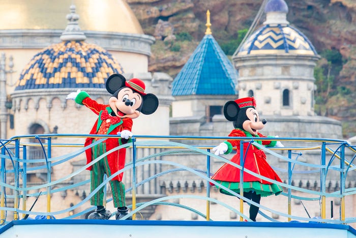 「ミッキー&フレンズのハーバーグリーティング」 (C)Disney