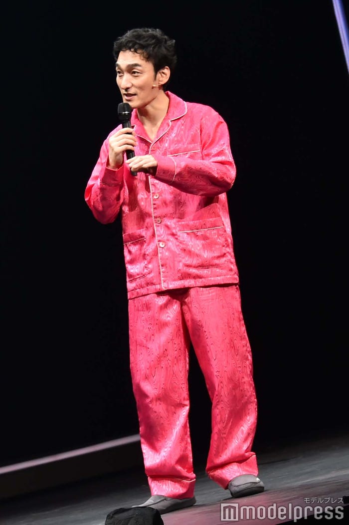 草なぎ剛 (C)モデルプレス