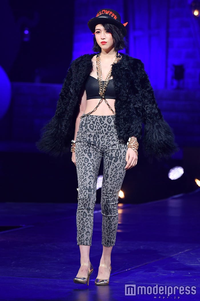 三吉彩花(C)モデルプレス