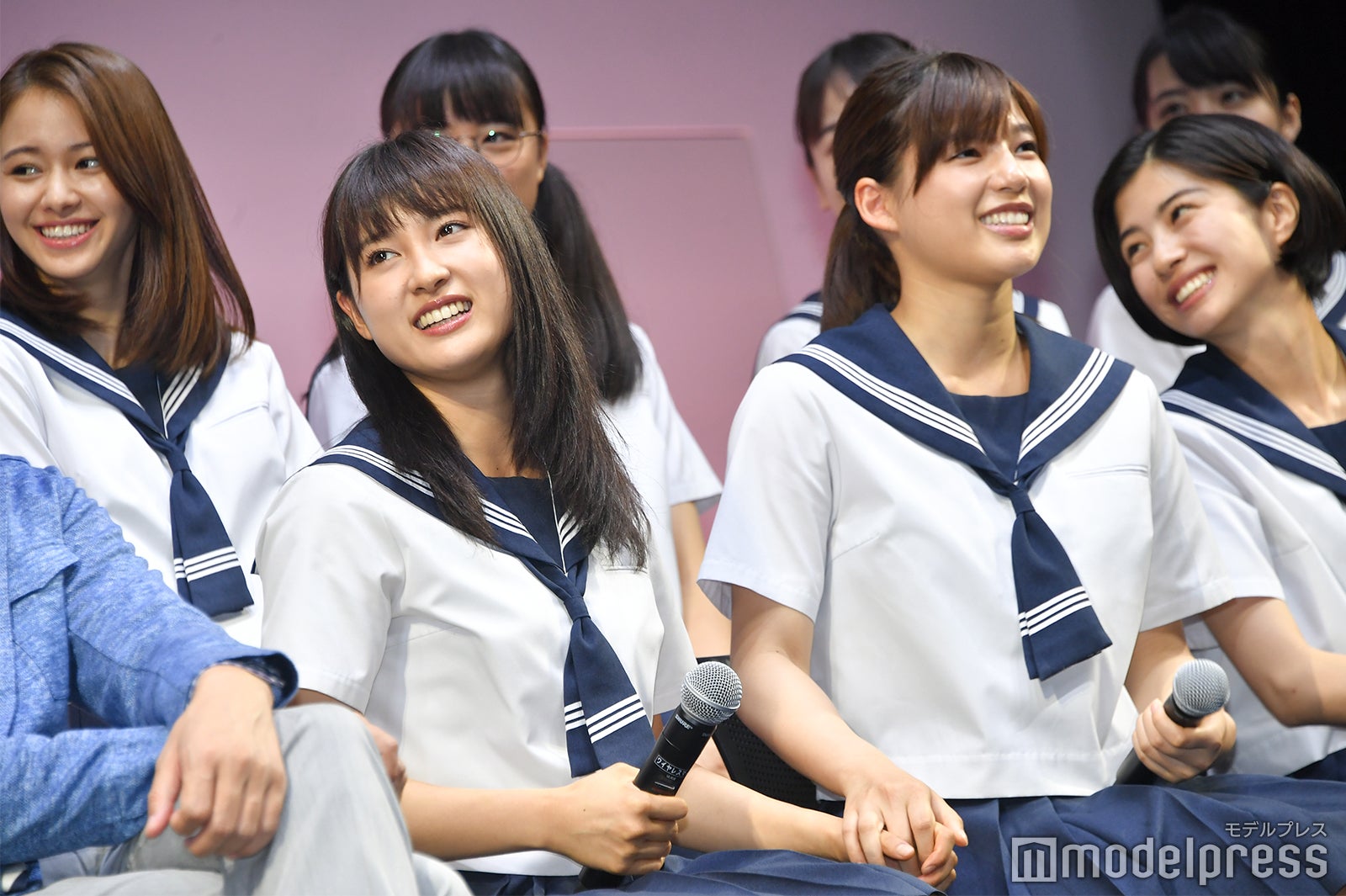 土屋太鳳、石井杏奈 （C）モデルプレス