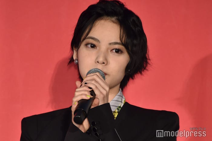 平手友梨奈(C)モデルプレス