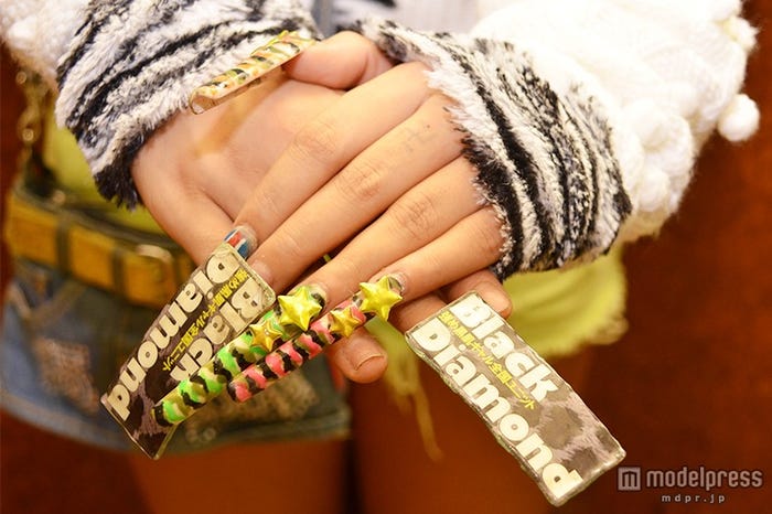 ぇりもっこりネイル