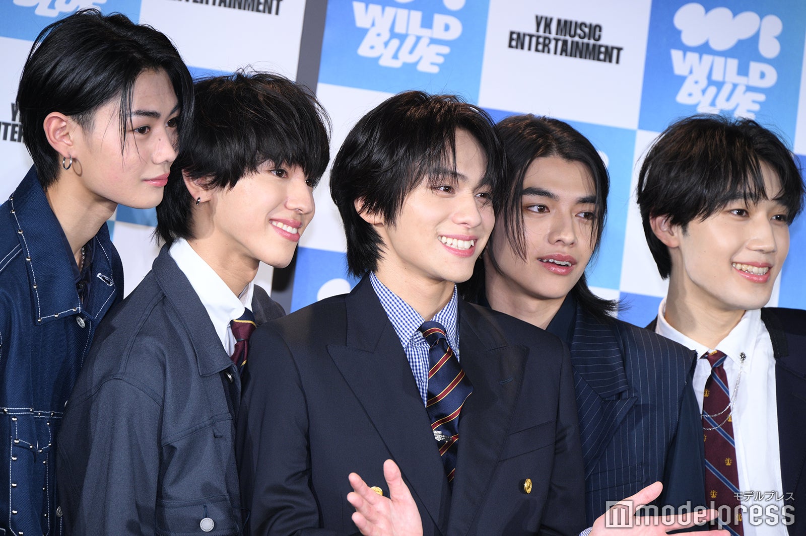 WILD BLUE（左から）鈴陽向、池田優斗、山下幸輝、宮武颯、鈴川直弥（C）モデルプレス