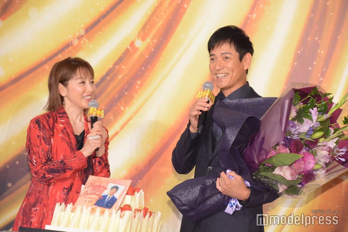 若村麻由美、沢村一樹(C)モデルプレス
