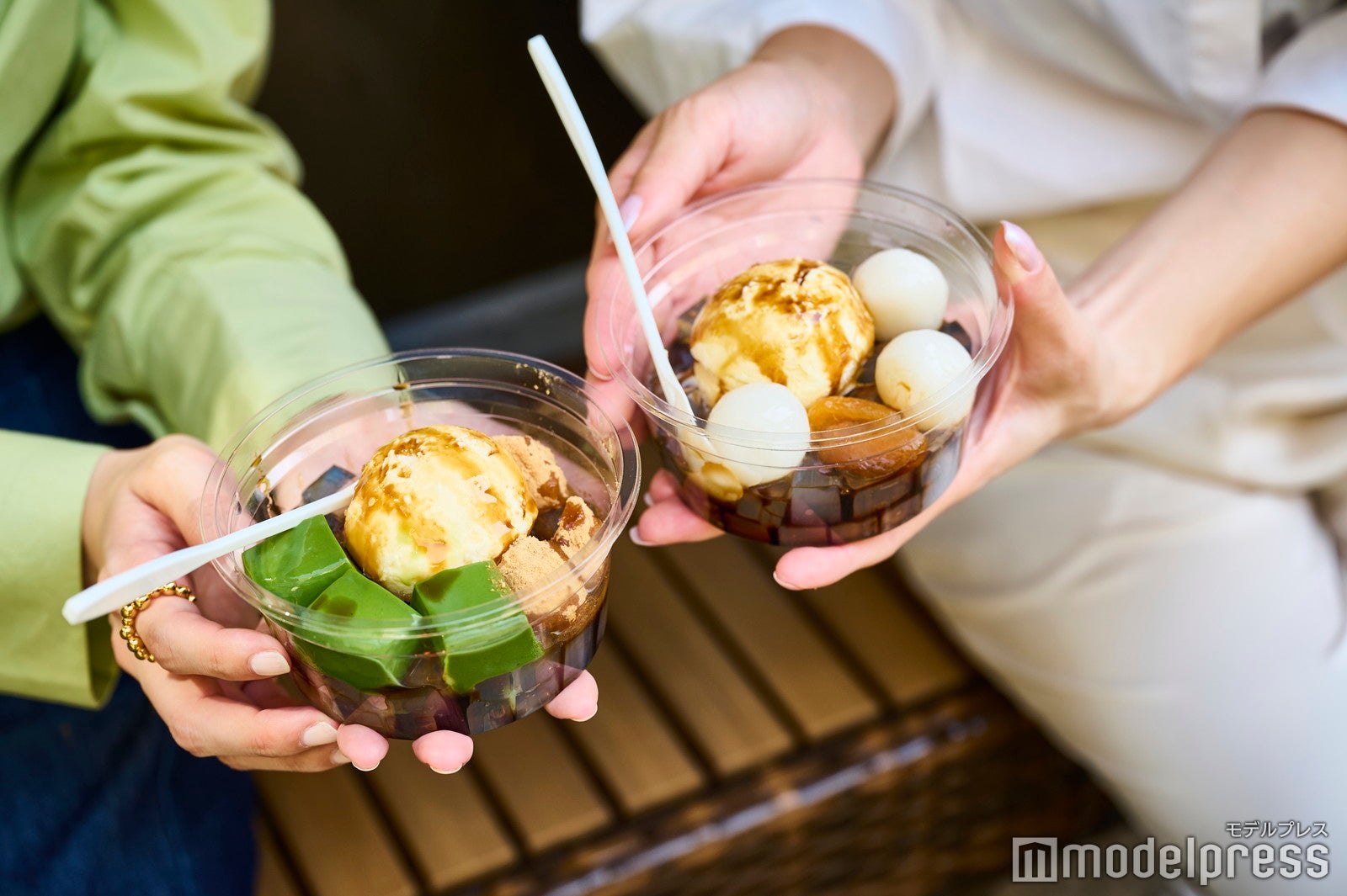 桔梗信玄あんみつ560円、白玉クリームあんみつ518円（C）モデルプレス