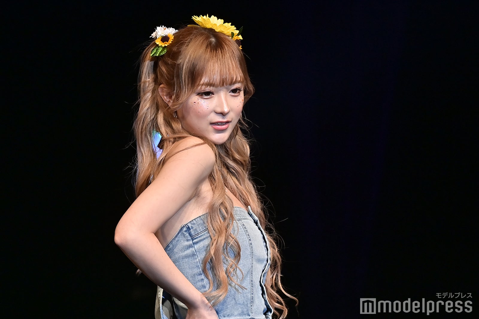 聖菜（C）モデルプレス