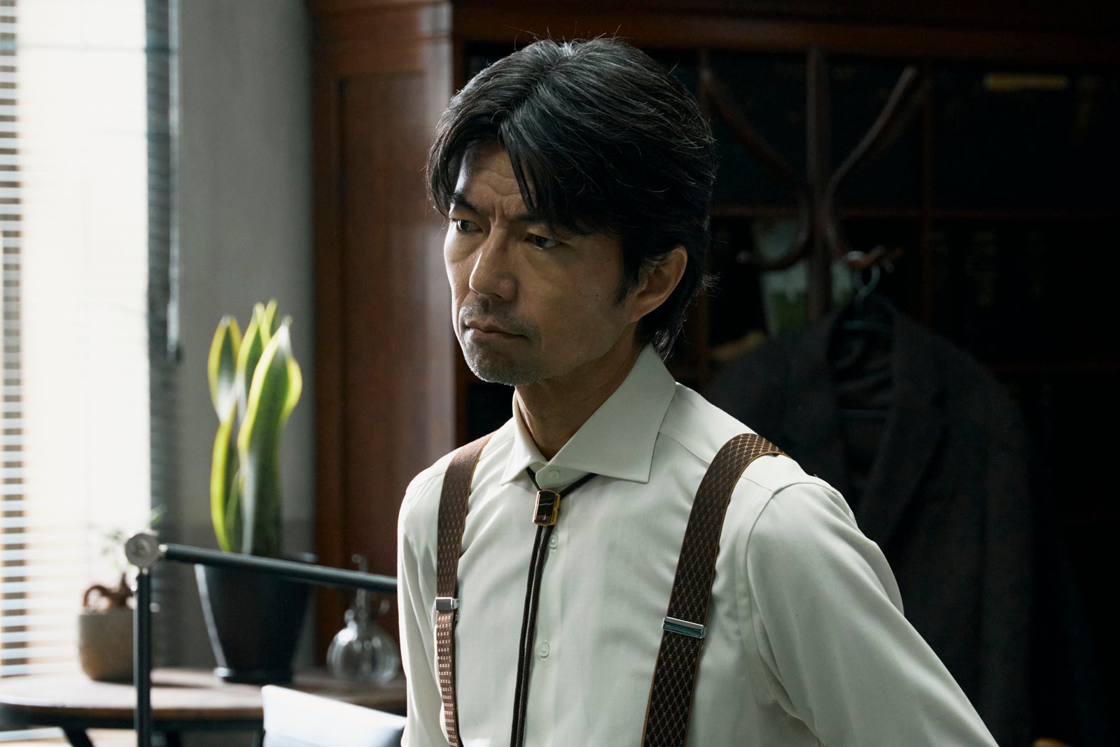 仲村トオル「イグナイト -法の無法者-」第1話（C）TBS