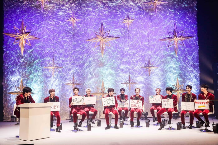 JO1(C)LAPONE ENTERTAINMENT