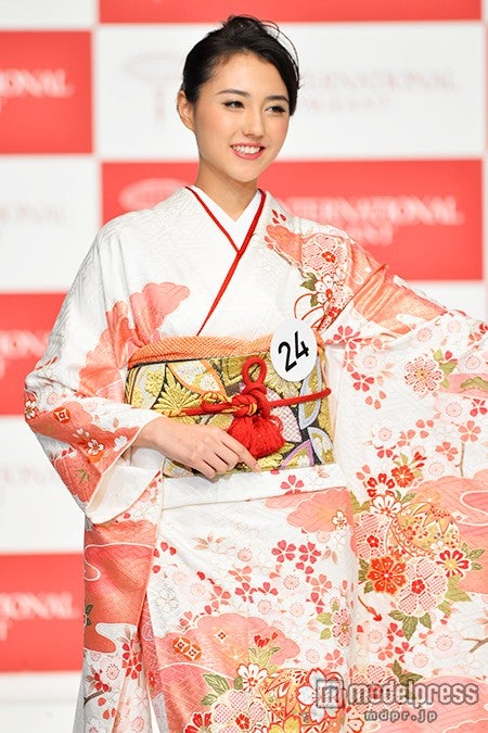 着物審査／山形純菜さん