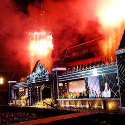 指原莉乃1位発表直後にはステージ上空から花火が打ち上がった