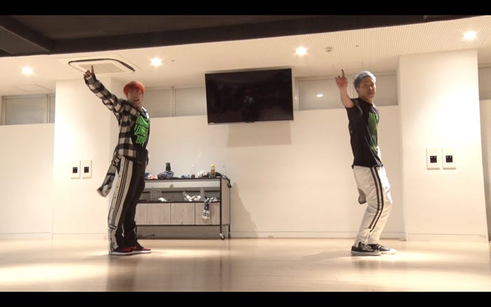 2日配信『裕太と陣の大阪さんぽ Vol.2』より(画像提供:LDH JAPAN)