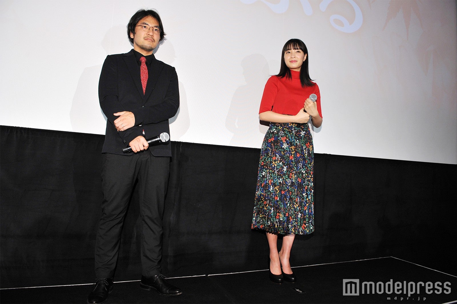 小泉徳宏監督、広瀬すず（C）モデルプレス