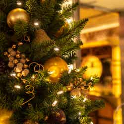 ディズニーアンバサダーホテル クリスマスデコレーション 装飾イメージ(C)Disney