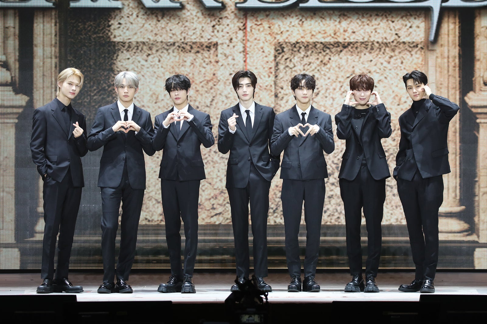 ENHYPEN 4th Mini Album『DARK BLOOD』メディアショーケース（P）＆（C）BELIFT LAB Inc.