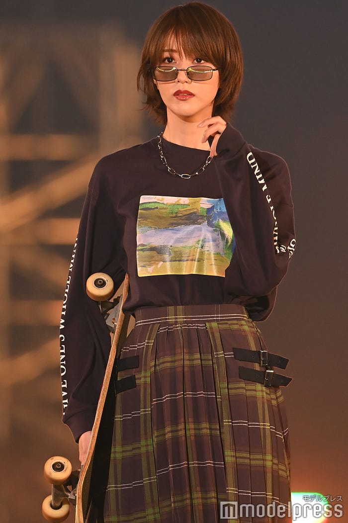 土生瑞穂(C)モデルプレス