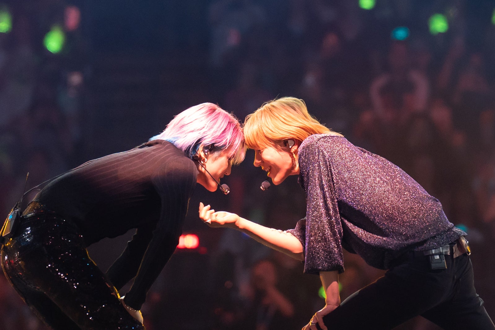 テヨン、テン「KCON LA 2023」SHOW DAY1（C）CJ ENM Co., Ltd, All Rights Reserved