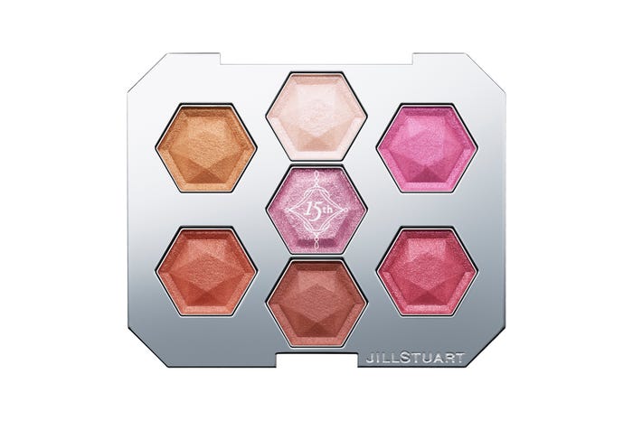 「15thアニバーサリー アイシャドウコンパクト」 (C)JILL STUART Beauty