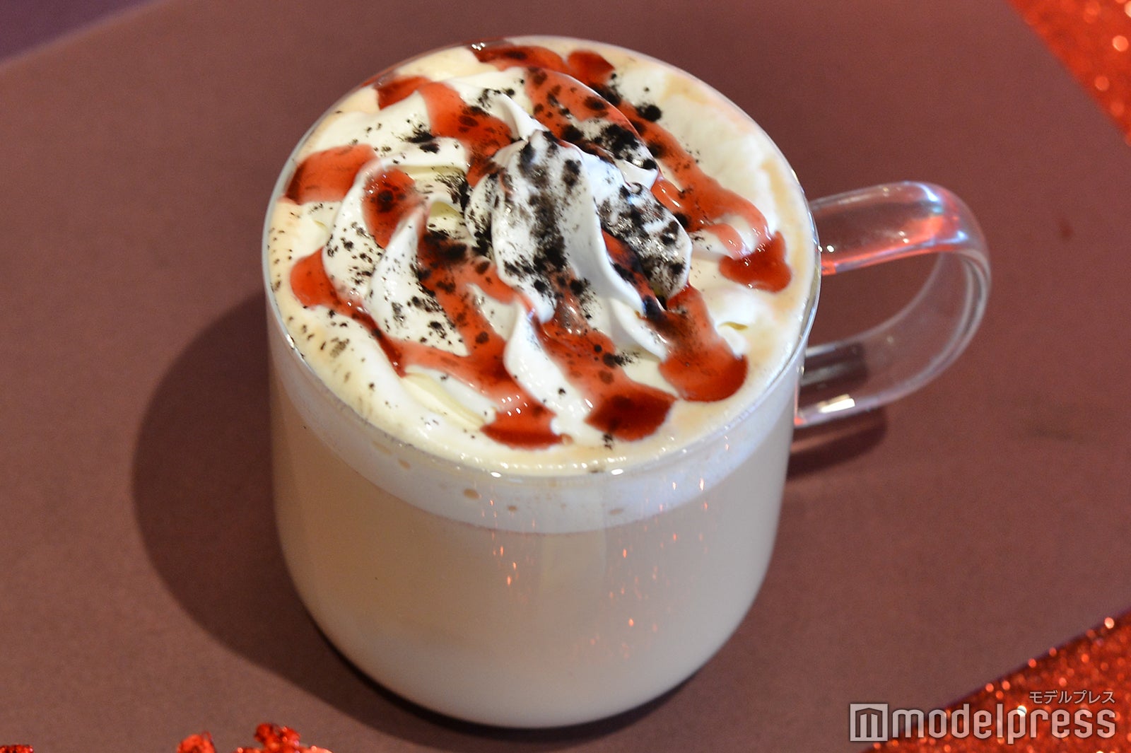 「ハロウィン マスカレード ラズベリー モカ」（C）モデルプレス