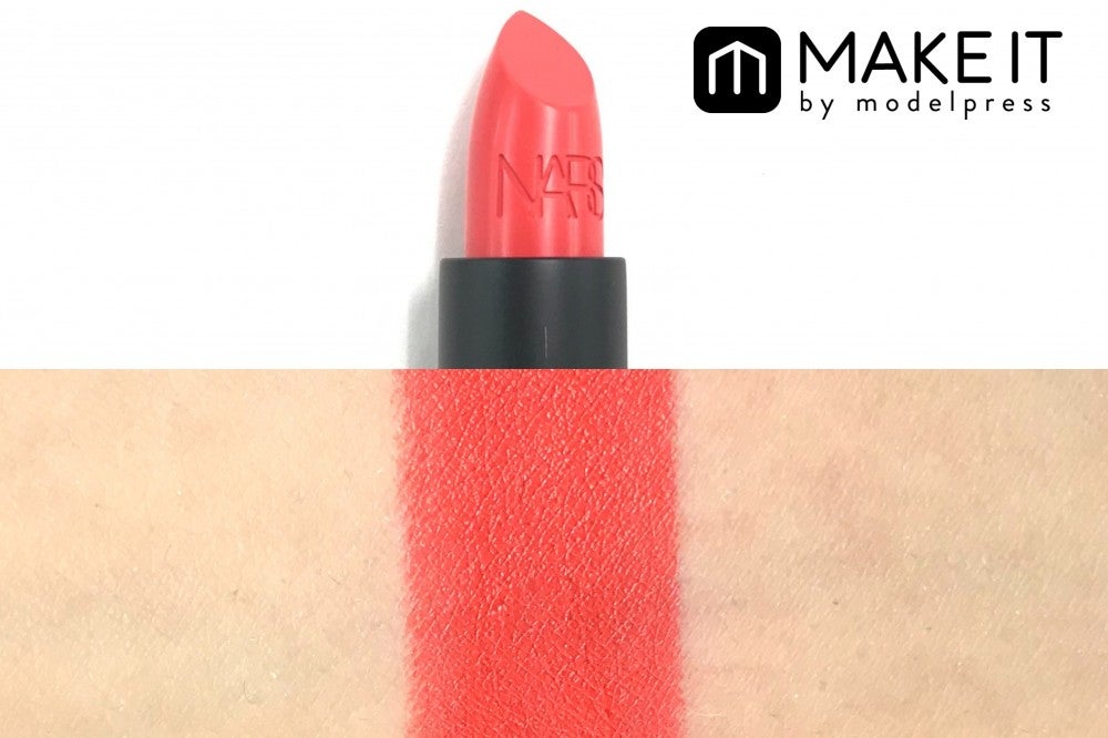 NARS リップスティック／2924／3,300円（税抜） (C)メイクイット