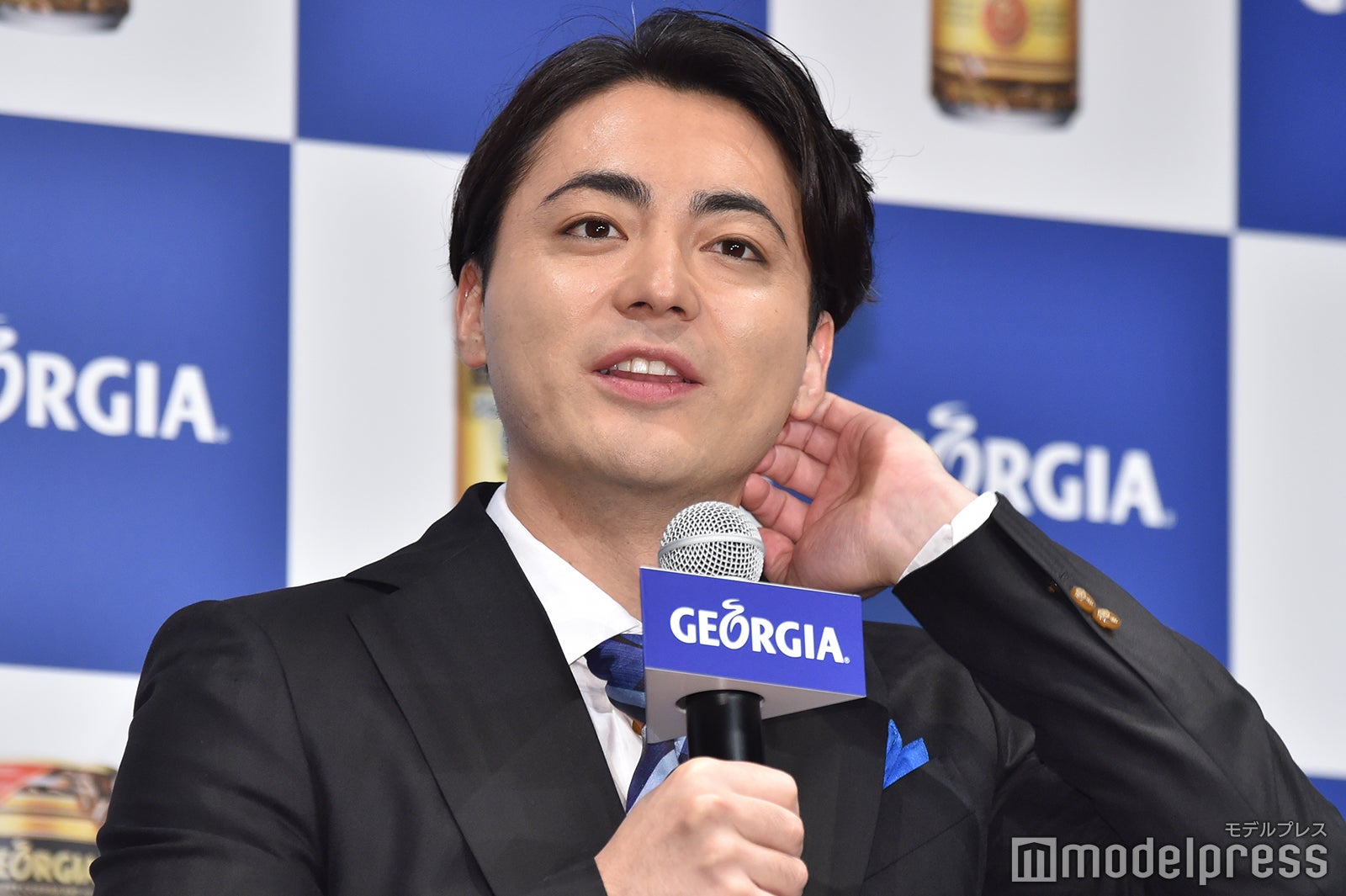 10年前を思い返す山田孝之 （C）モデルプレス