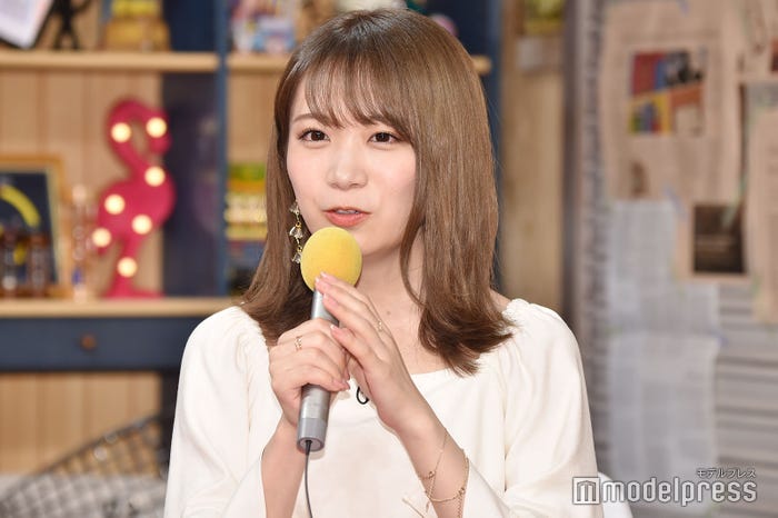 秋元真夏 (C)モデルプレス