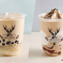 ロイヤルNo.9ティーフローズン cold / M 710円 L 820円、三食感ミルクティー cold / M 700円 L 810円/提供画像