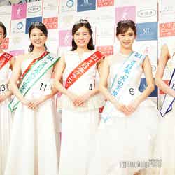 （左から）高垣七瀬さん、小林優希さん、松井朝海さん、嶺百花さん、吉田さくらさん （C）モデルプレス