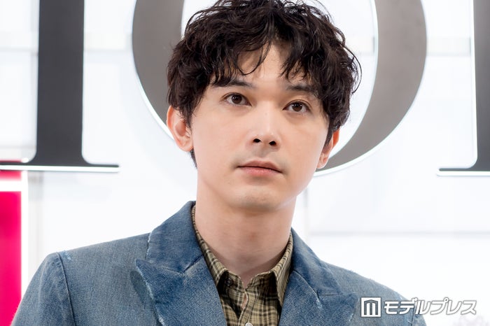 吉沢亮、情熱を注ぐものは“仕事” ミュージカル本番中の心境＆今後の進化語る「年齢の変化に逆らわず」