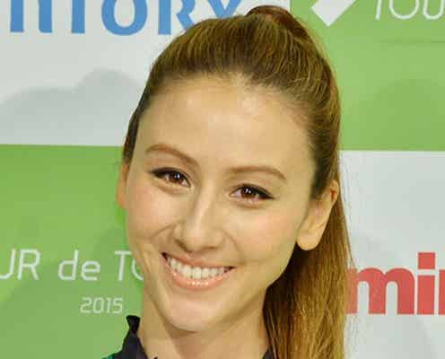 道端カレンの美スタイル・人となりを共演者が絶賛