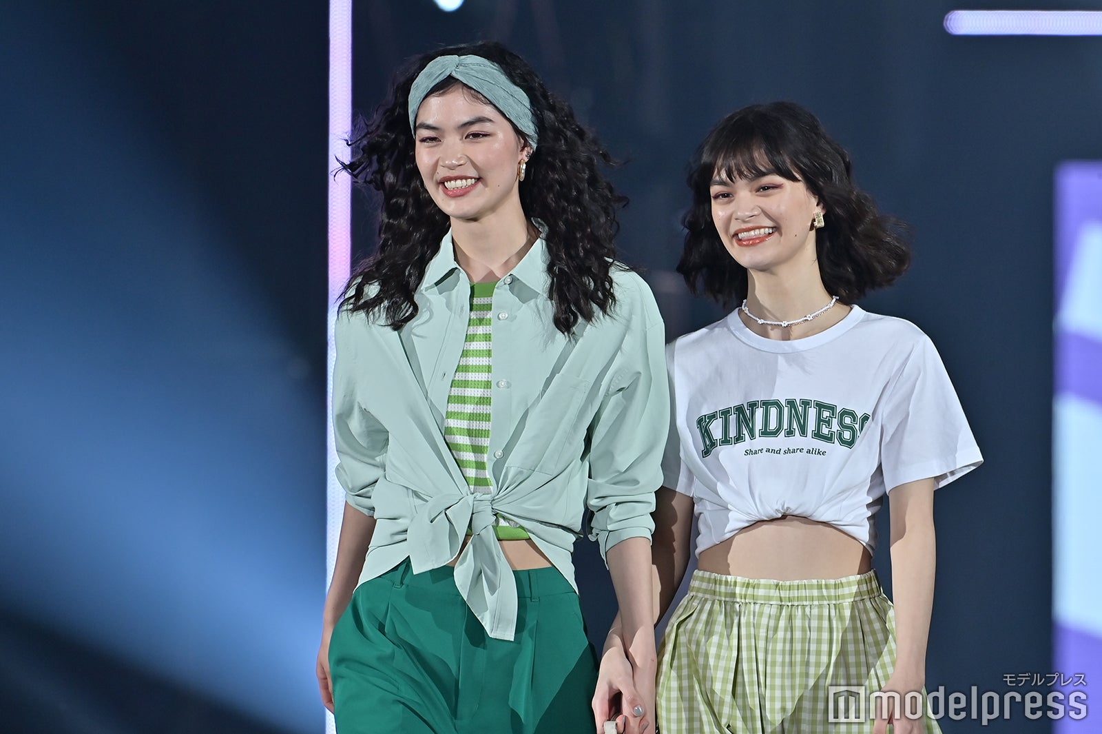 福士リナ＆福士マリ（C）モデルプレス