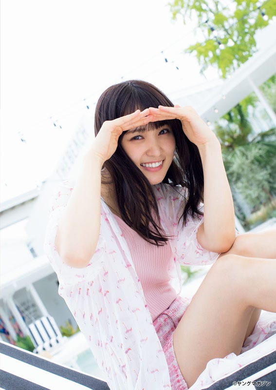 菅井友香(C)LUCKMAN/ヤングマガジン