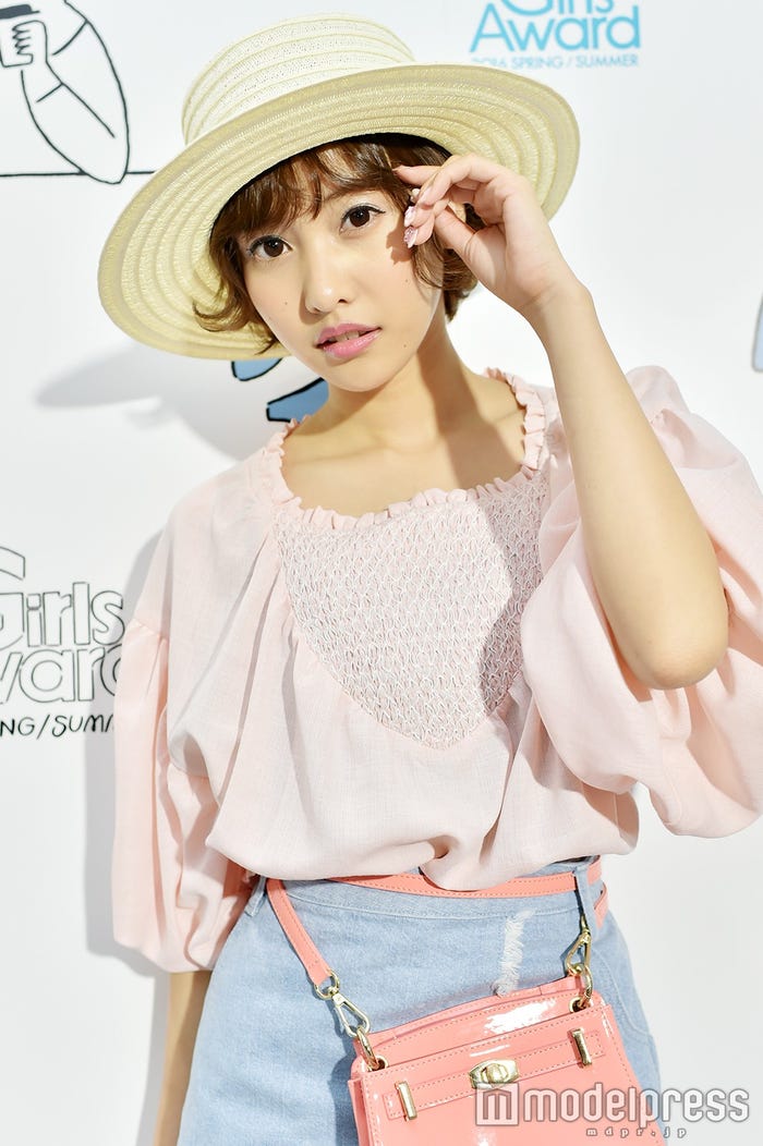 佐野ひなこ(C)モデルプレス