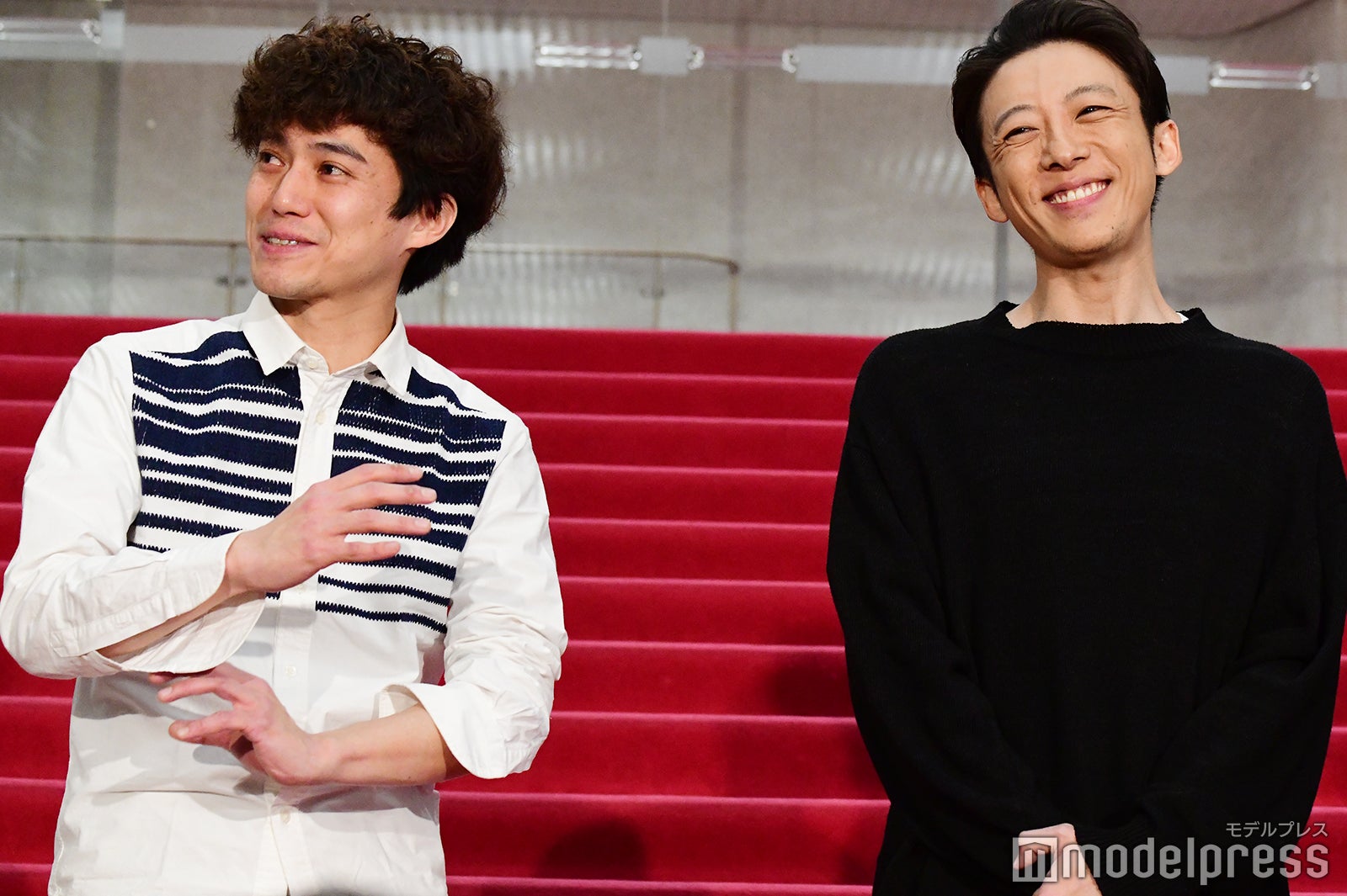 藤田俊太郎氏、高橋一生（C）モデルプレス