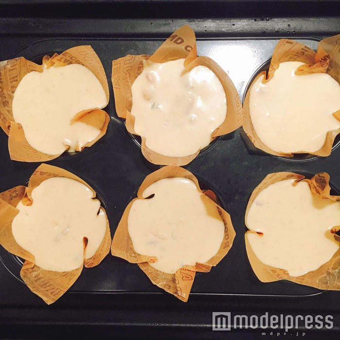 マフィン型に入れて/画像提供:柏原歩