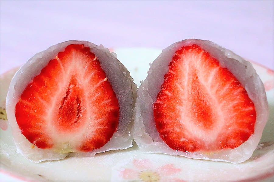 鈴懸 東京ミッドタウン日比谷店「苺大福」（1個324円）