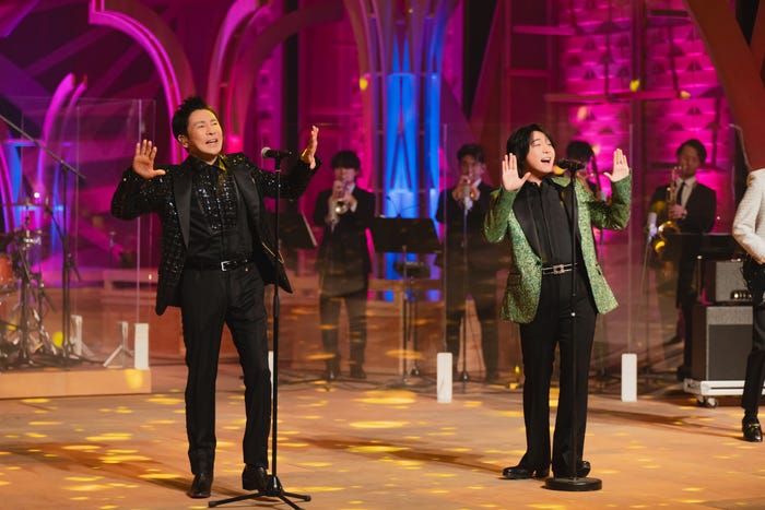 郷ひろみ、大森元貴(C)TBS