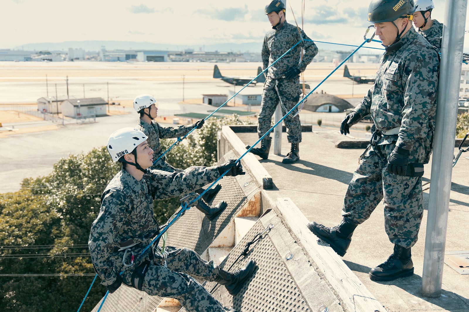 犬飼貴丈、濱田岳「PJ ～航空救難団～」第1話（C）テレビ朝日