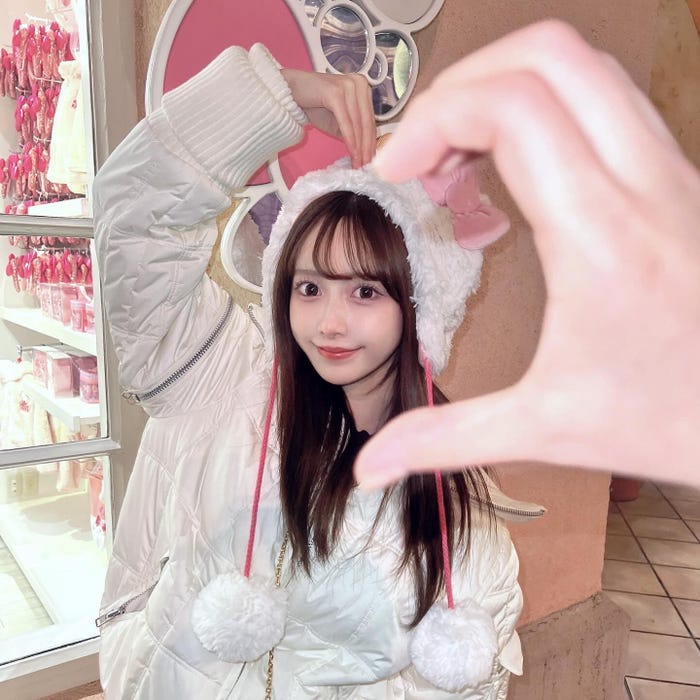 「FABRIC LOUNGE TOKYO」にじほInstagramより