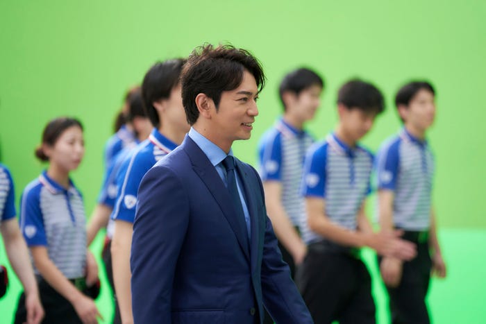 松本潤/新TVCM「今日も、SAGAWA がいます。」篇メイキングより(提供写真)