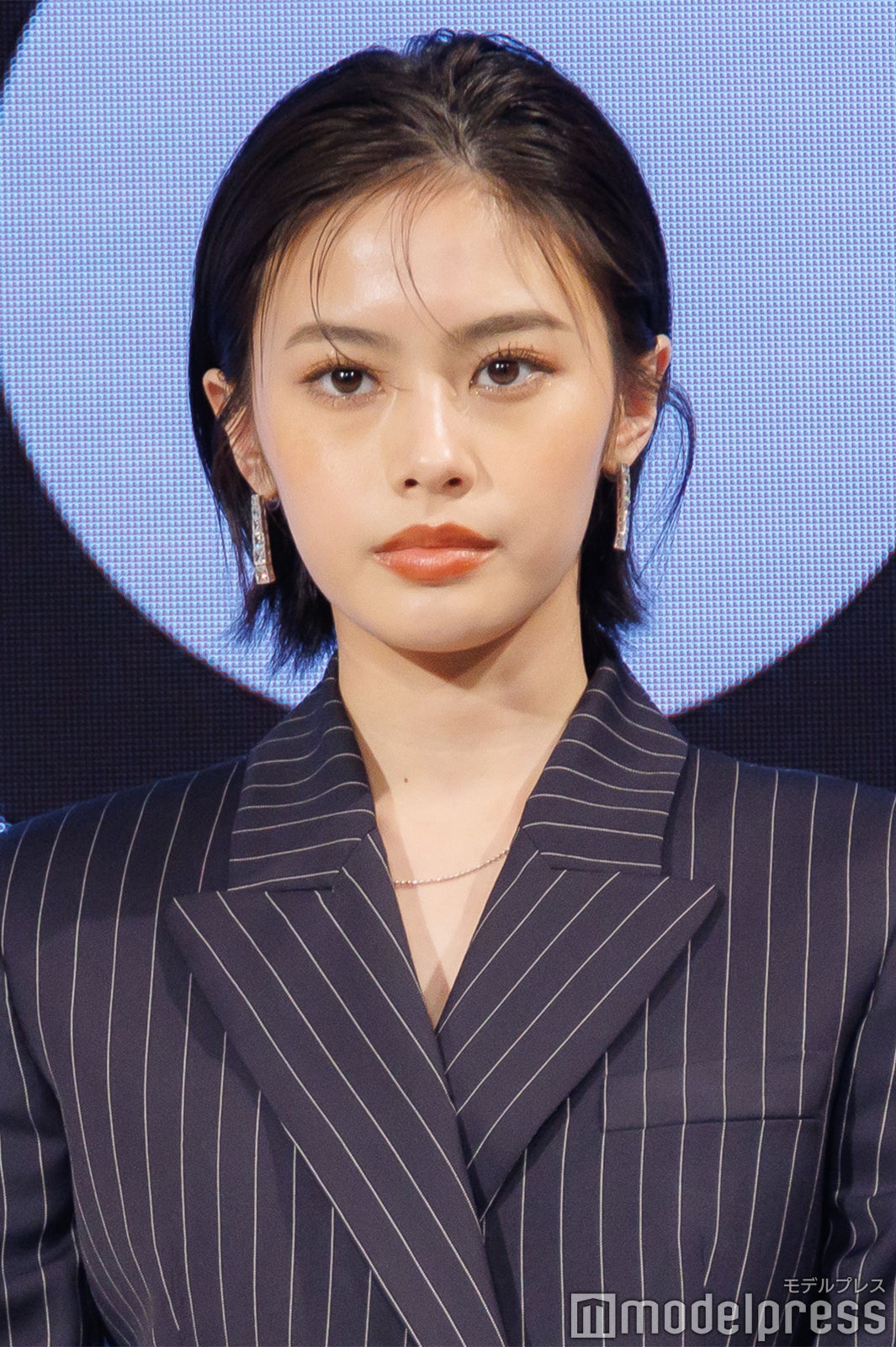 安⻫星来（C）モデルプレス