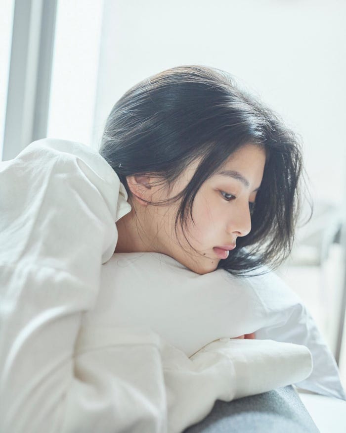 出口夏希・初写真集「liberte」アザーカット(C)KADOKAWA/写真:熊木優