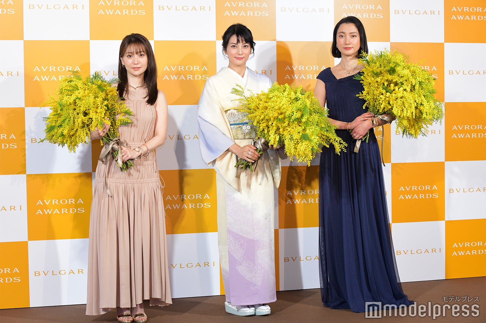 大島優子、柴咲コウ、伊藤詩織（C）モデルプレス