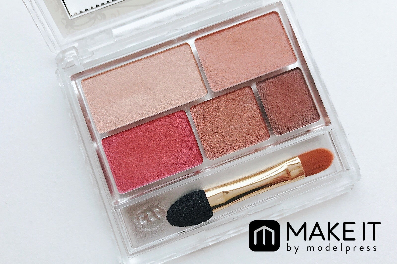 キャンメイク「パーフェクトマルチアイズ」 (C)メイクイット